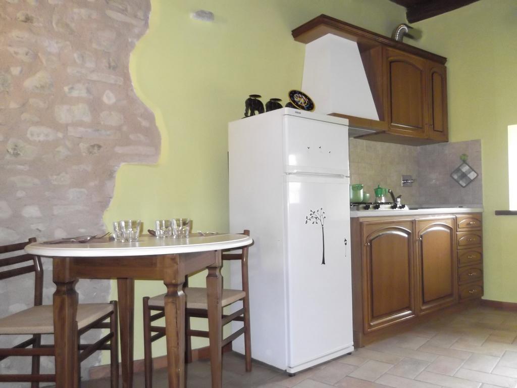 A Casa Di Mì Appartamenti vacanza Montefalco Camera foto