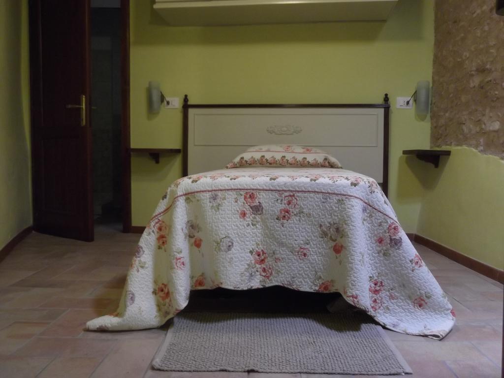 A Casa Di Mì Appartamenti vacanza Montefalco Camera foto