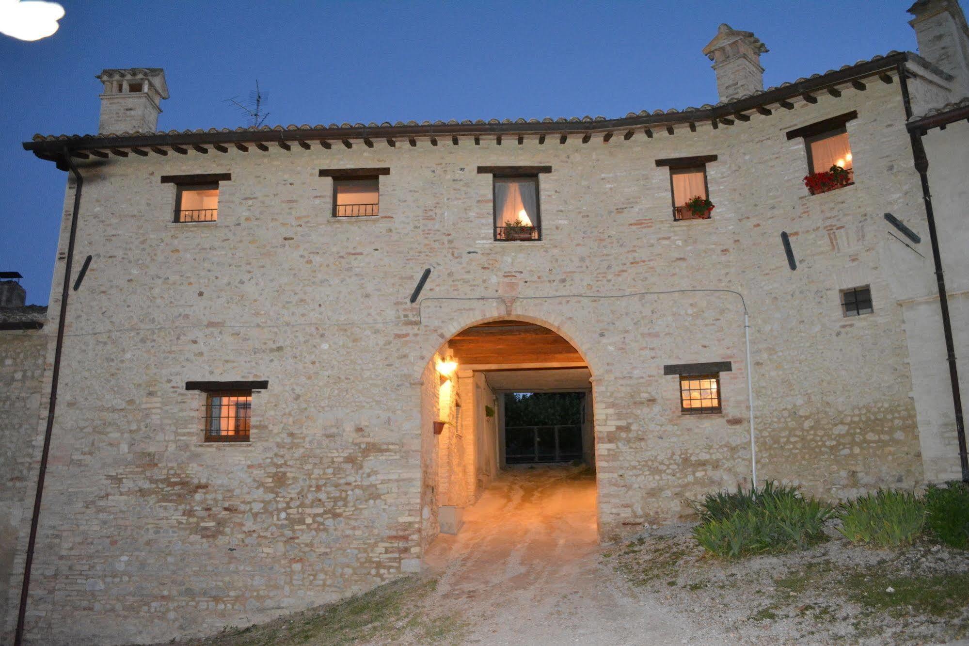 A Casa Di Mì Appartamenti vacanza Montefalco Esterno foto